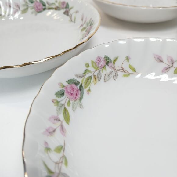 Set of 4 Fruit Dessert Bowls Regency Rose Creative Fine China Pink Floral [OO] - Picture 3 of 10